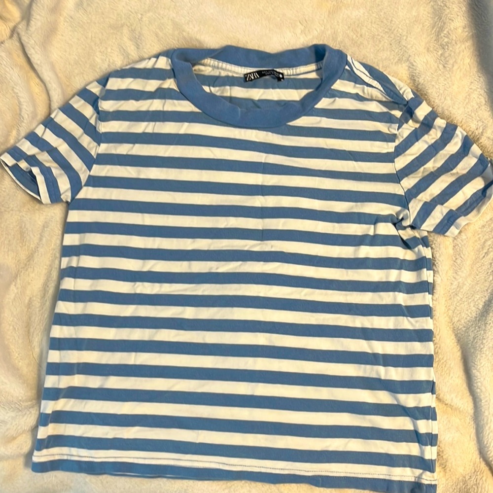 Baby blue and white striped Zara tee